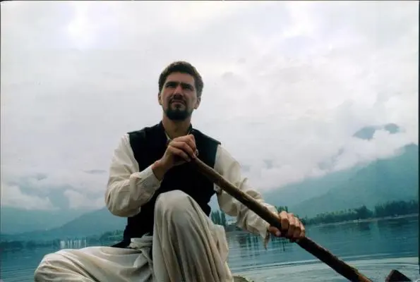 Aus dem Maul des Löwen: Eine Reise entlang des Indus - From the Lion's Mouth: A Journey Along the Indus