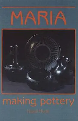 Maria töpfert - Maria Making Pottery