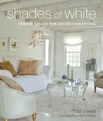 Schattierungen von Weiß: Gelassene Räume für müheloses Wohnen - Shades of White: Serene Spaces for Effortless Living