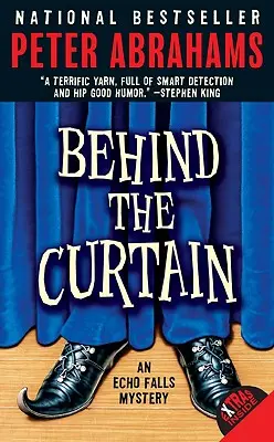 Hinter dem Vorhang - Behind the Curtain