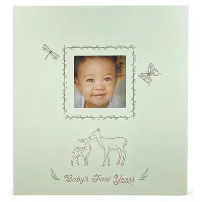 Die ersten Jahre eines Babys: Erinnerungsbuch zur Erinnerung - Baby's First Years: Keepsake Memory Book